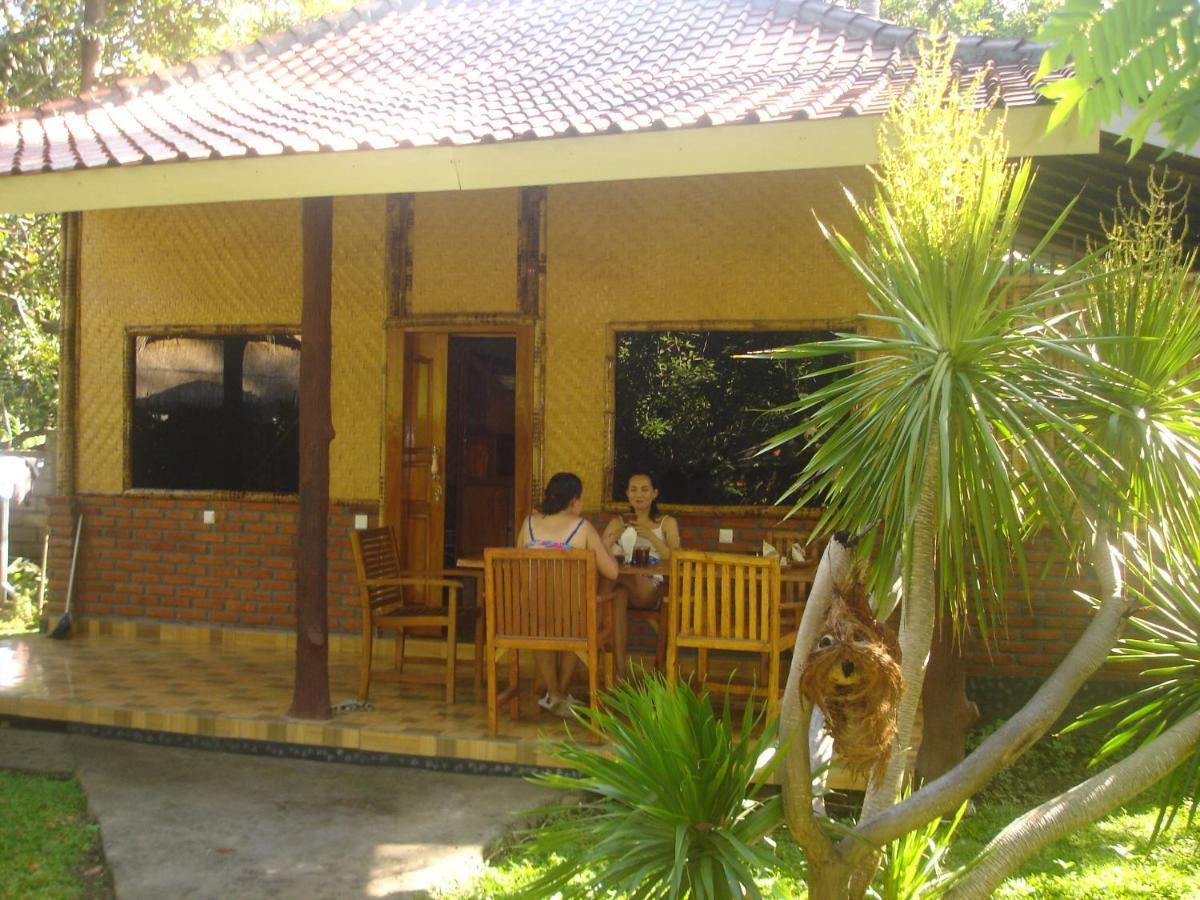Dormitory Sedap Malam Singaraja Exterior foto